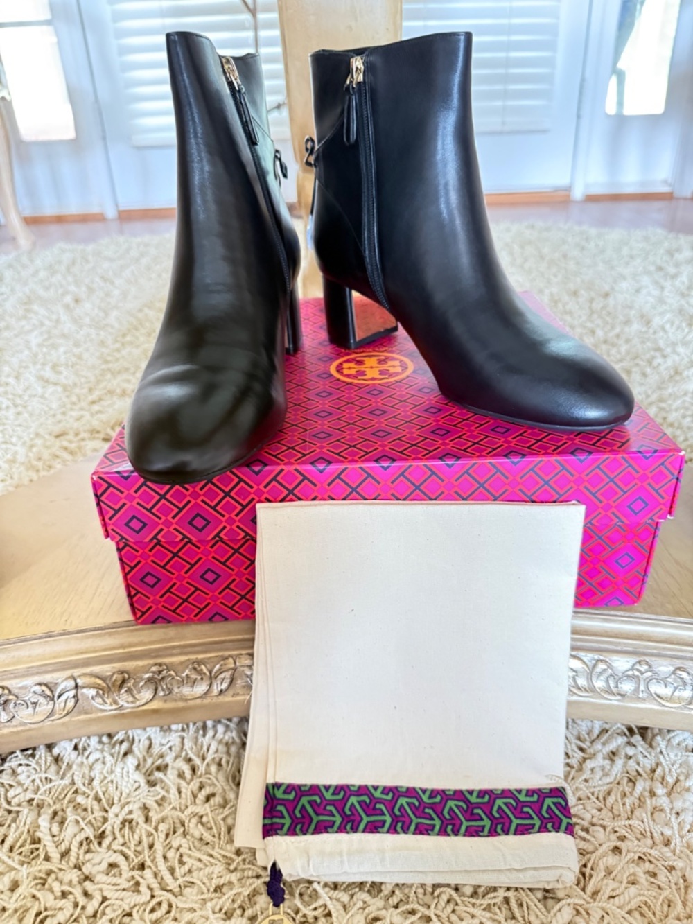 Tory Burch Laila 50 MM Bootie/Calf Leather Womens Black 9.5 NIB